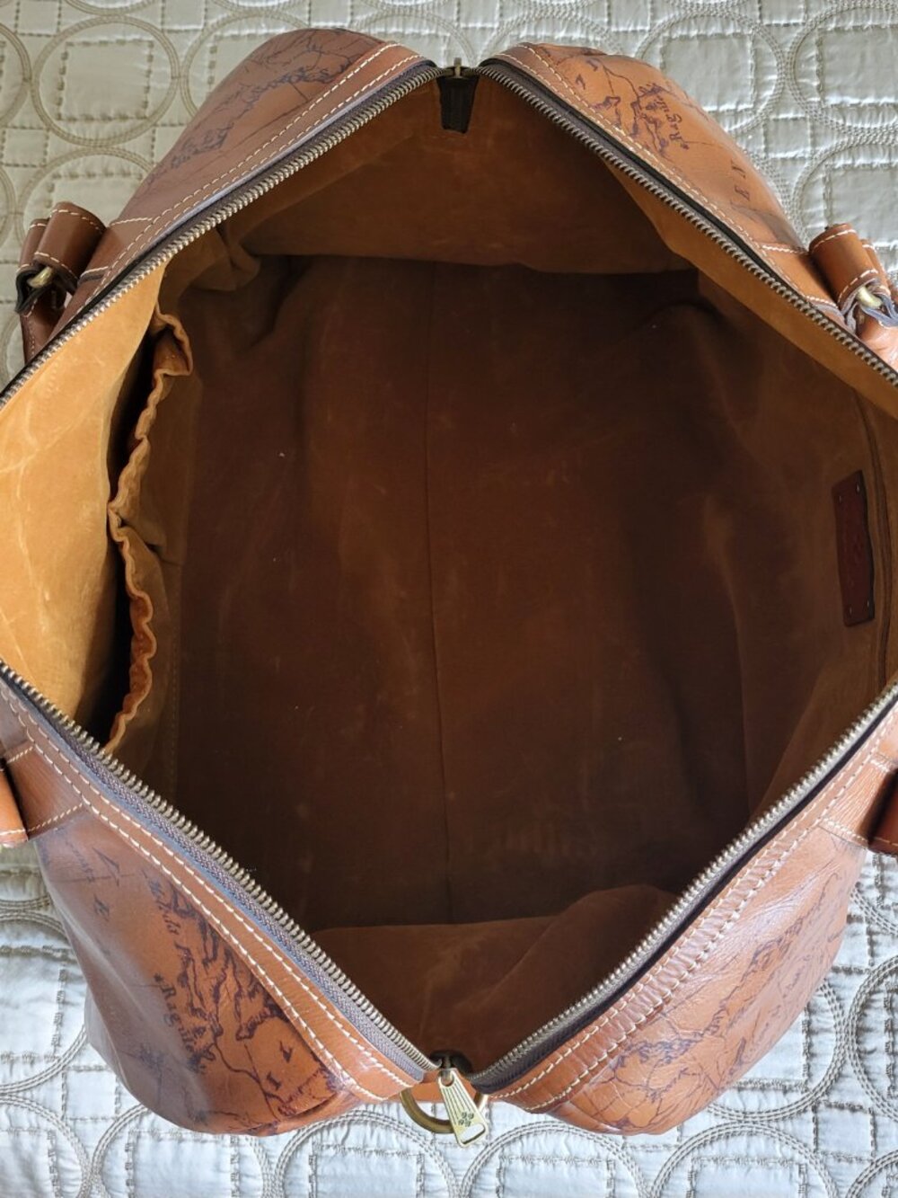 Patricia Nash Milano Weekender Duffel Bag - Signature Map Print - Riot Rust - Picture 5 of 10